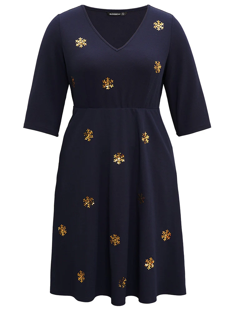 Snowflake Sequin Embroidered Pocket Dress - Image 5
