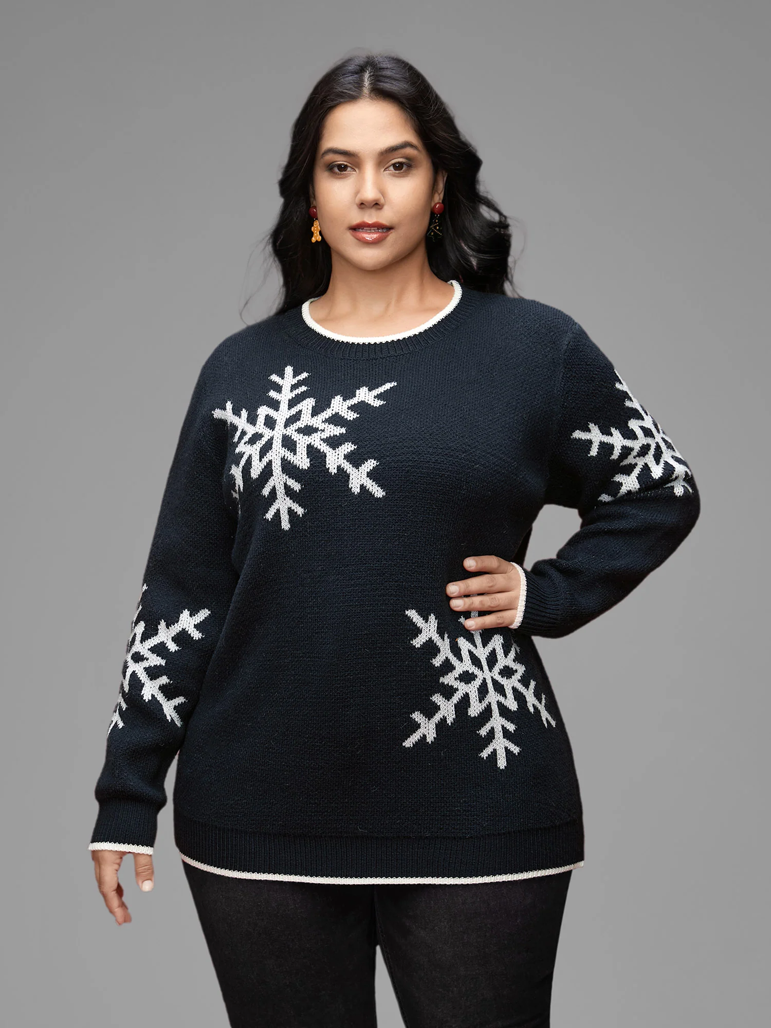 Snowflakes Pattern Contrasting Hem Pullover - Image 4