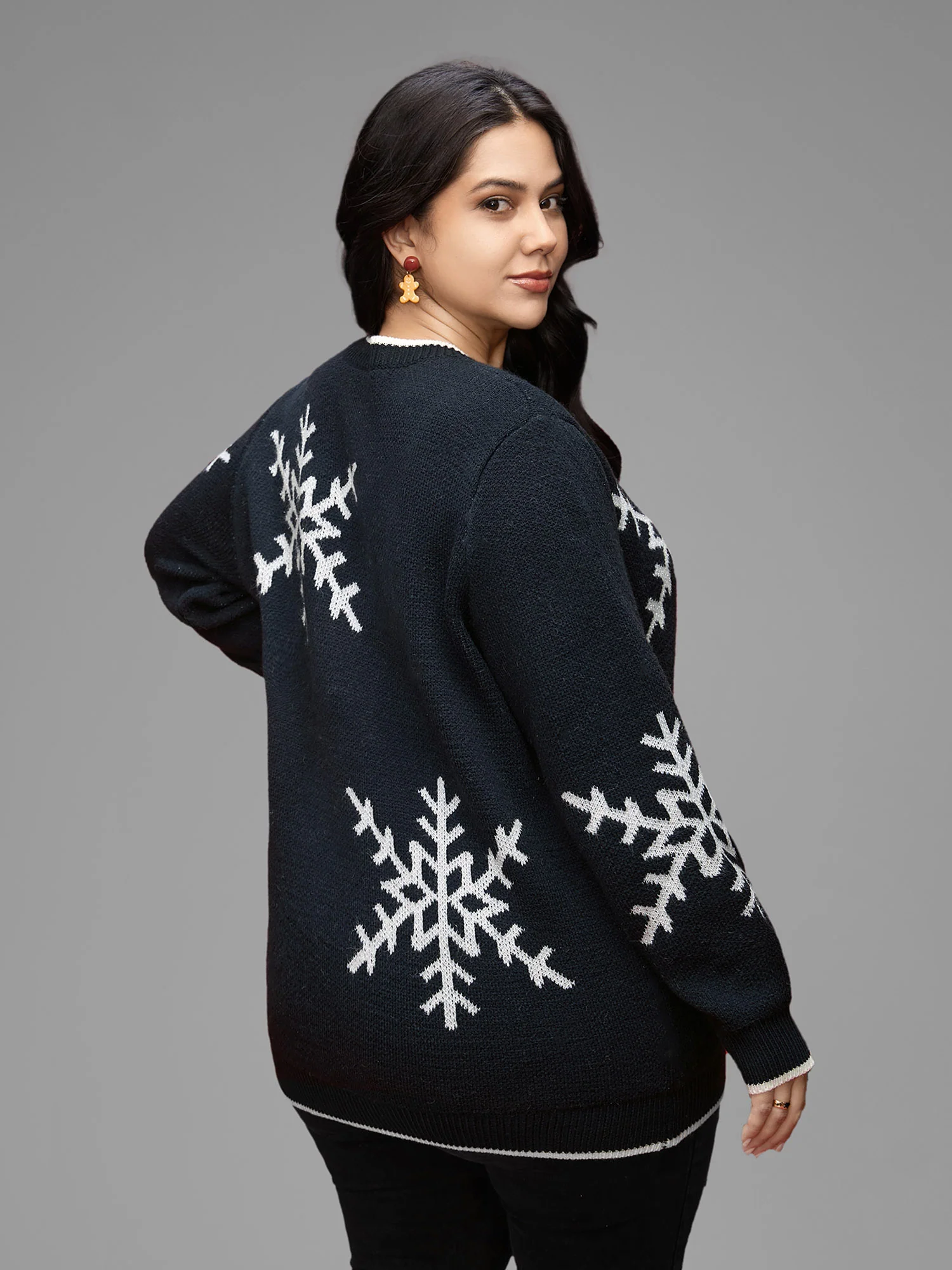 Snowflakes Pattern Contrasting Hem Pullover - Image 5