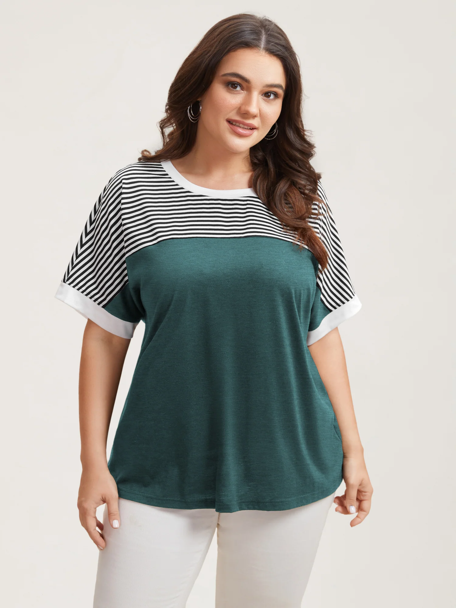 Solid and Striped Contrast Hem T-Shirt - Image 13