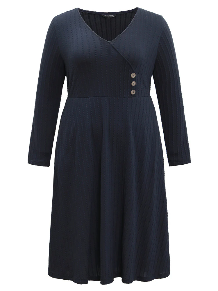 Solid Appliques Button Detail Elastic Waist Dress - Image 7