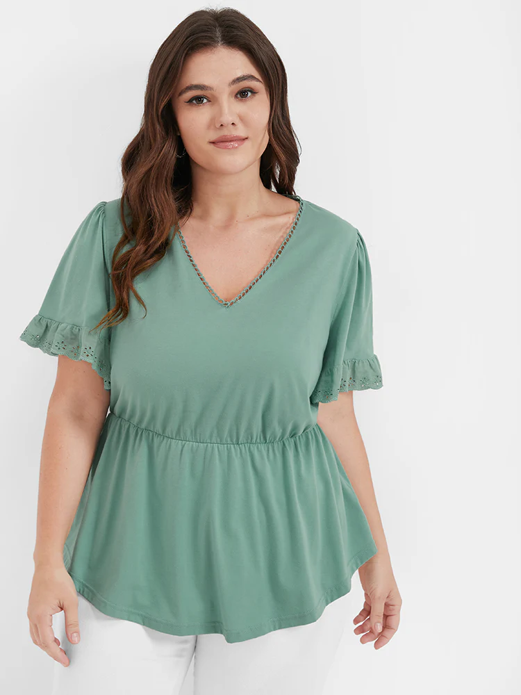 Solid Broderie Anglaise Flutter V Neck T-shirt - Image 4
