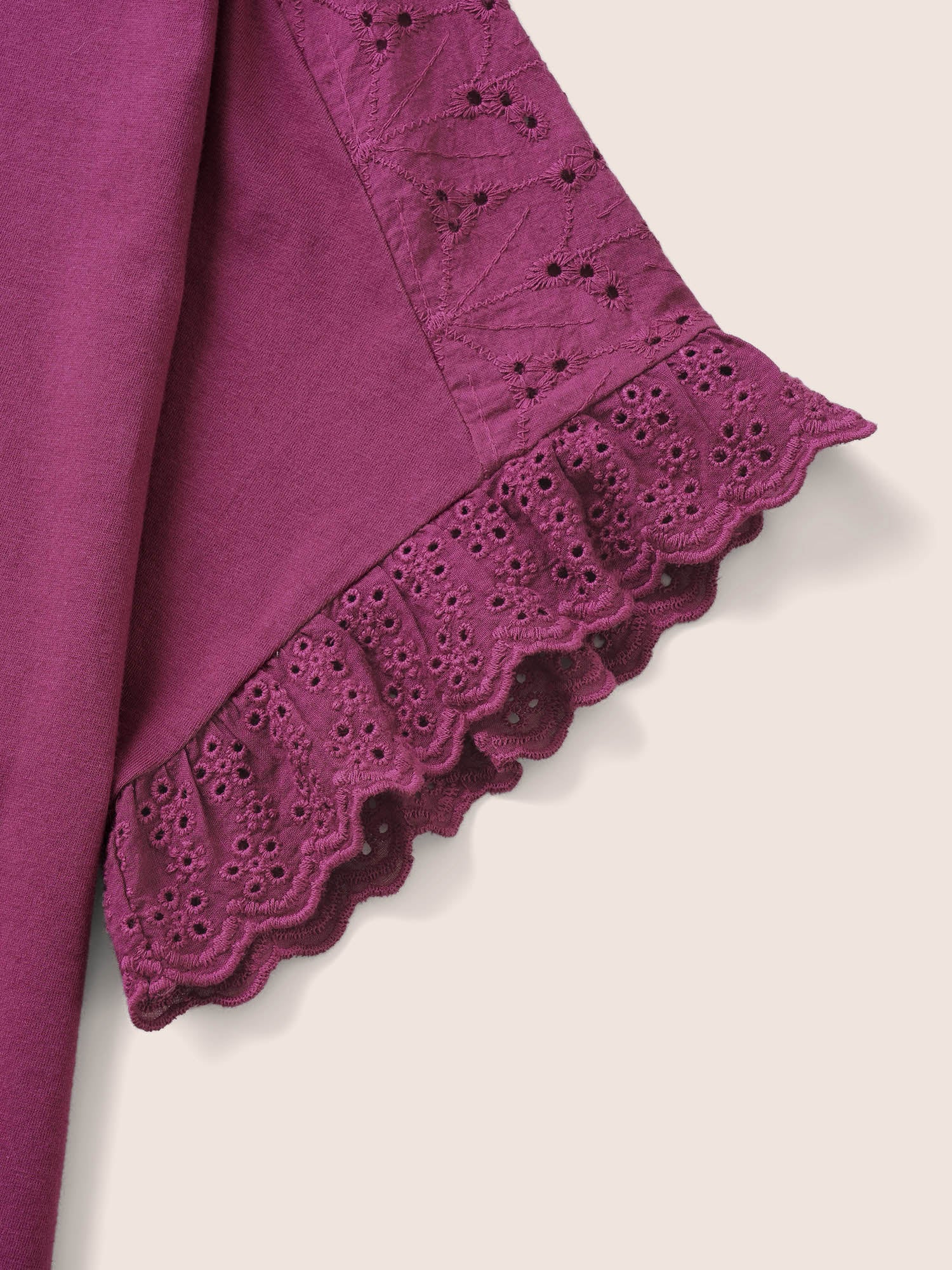 Solid Broderie anglaise Patchwork Dolman Sleeve T-shirt - Image 5