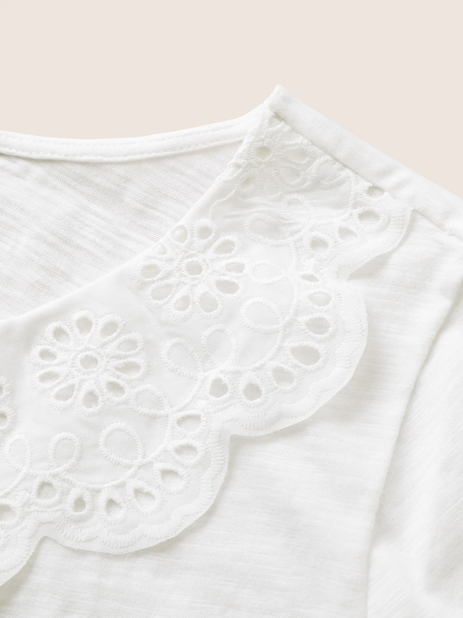 Solid Broderie Anglaise Peter Pan Collar T-shirt - Image 6