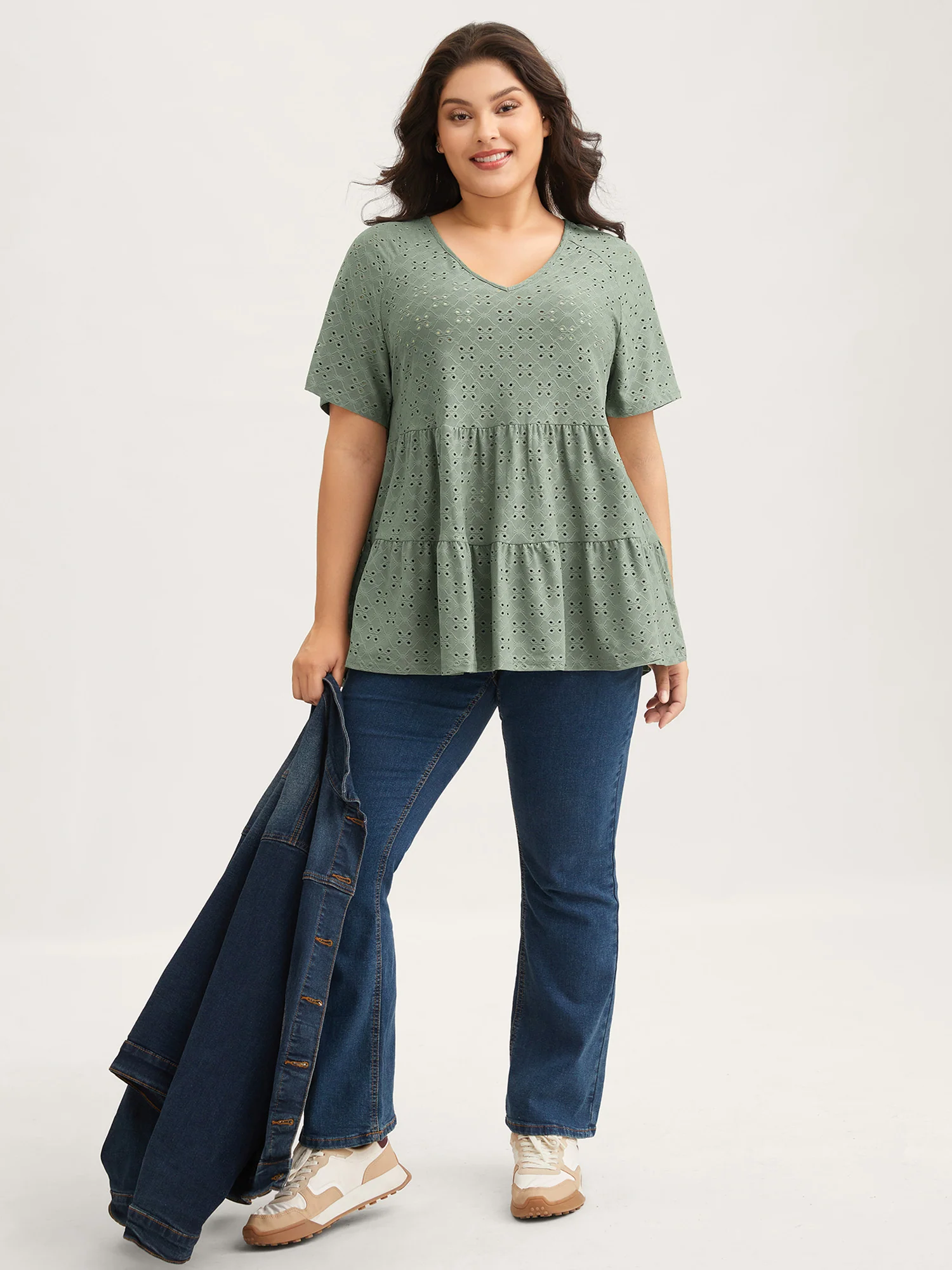 Solid Broderie Anglaise Ruffle Layered Hem T-shirt - Image 3