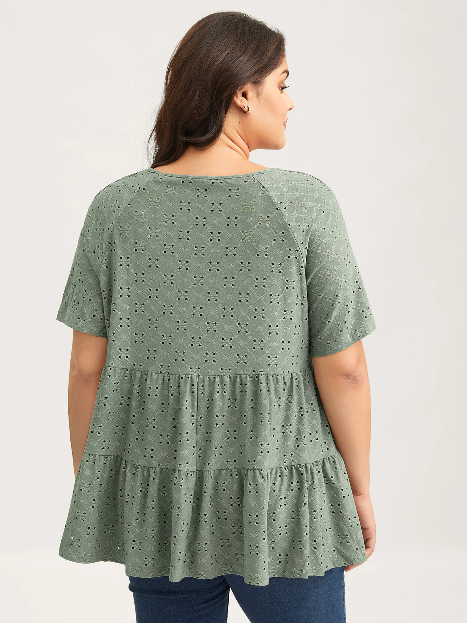 Solid Broderie Anglaise Ruffle Layered Hem T-shirt - Image 5