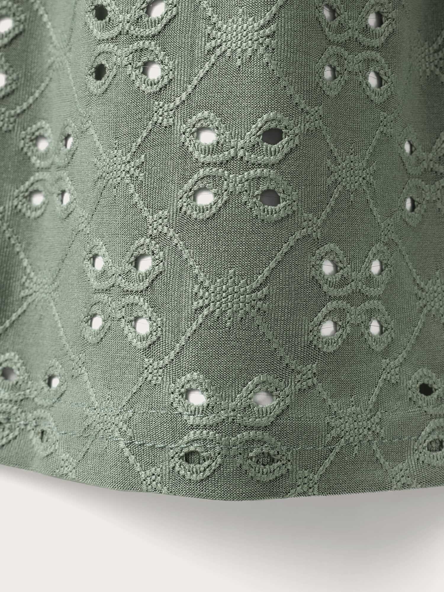Solid Broderie Anglaise Ruffle Layered Hem T-shirt - Image 8