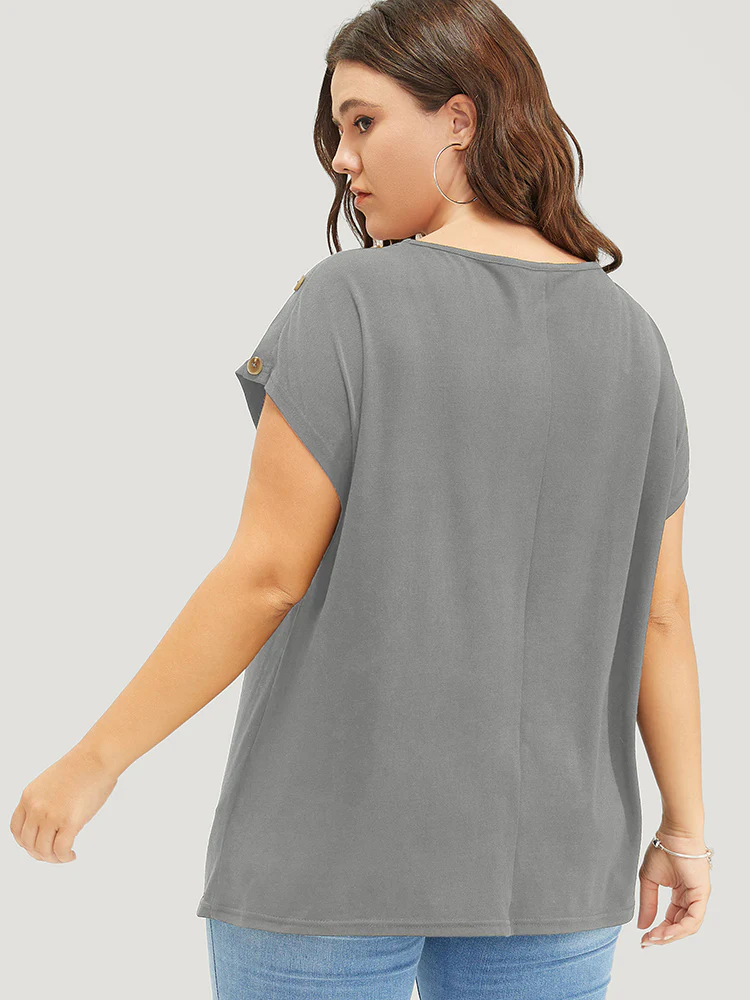 Solid Button Detail Round Neck Batwing Sleeve T-shirt - Image 5