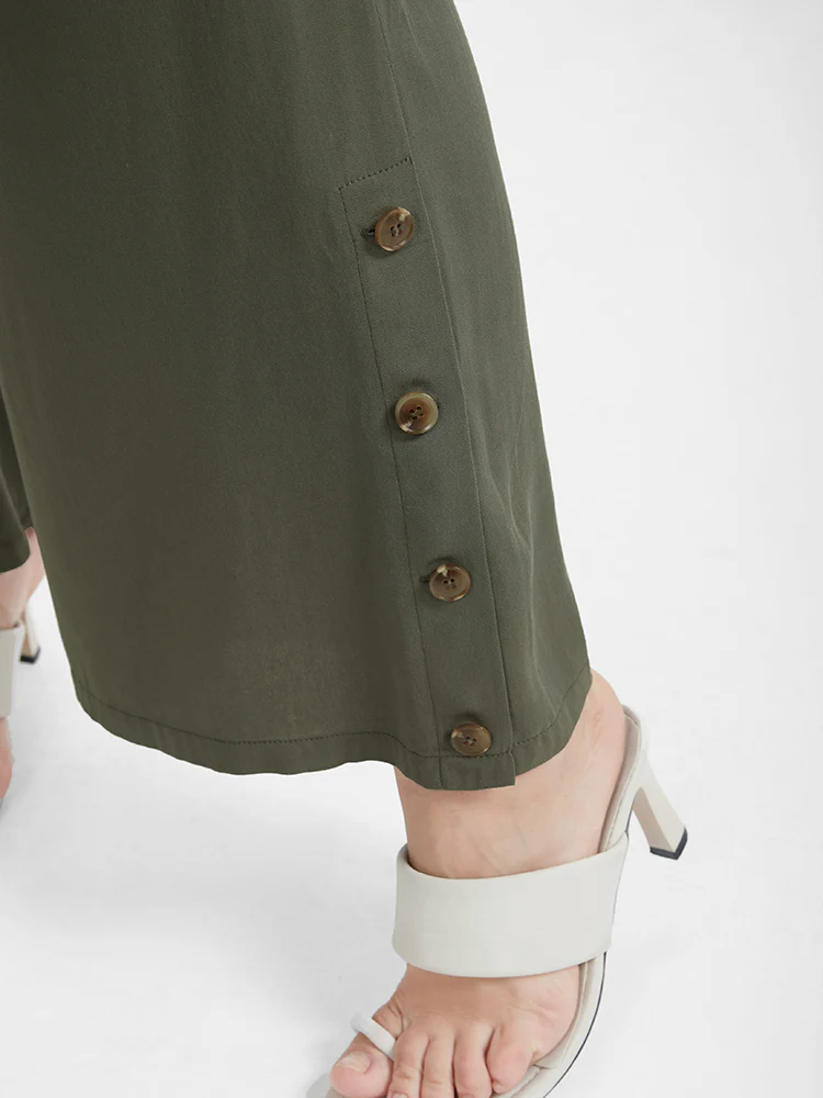 Solid Button Elastic Waist Pocket Loose Pants - Image 5