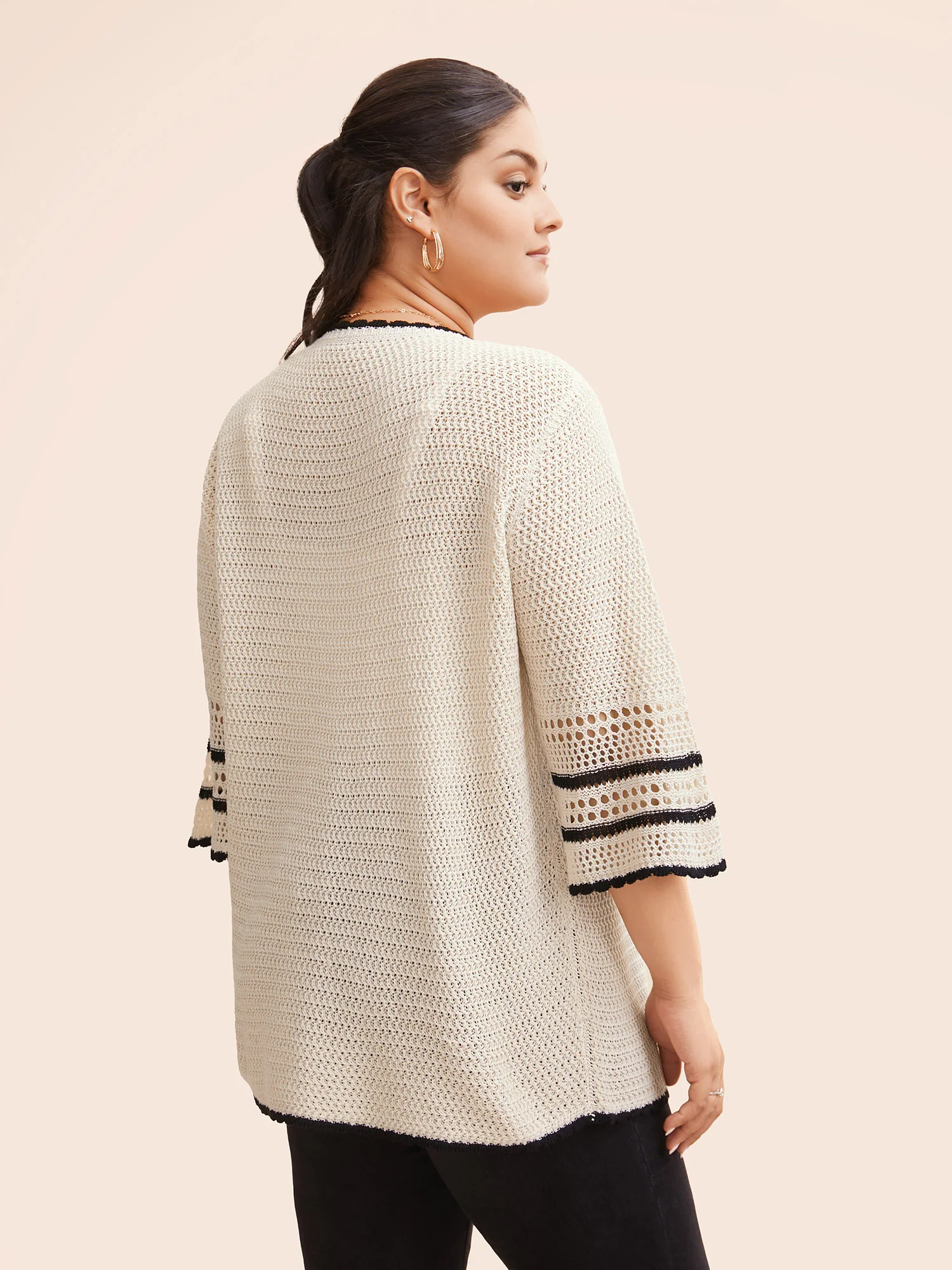 Solid Contrast Trim Bell Sleeve Cardigan - Image 4