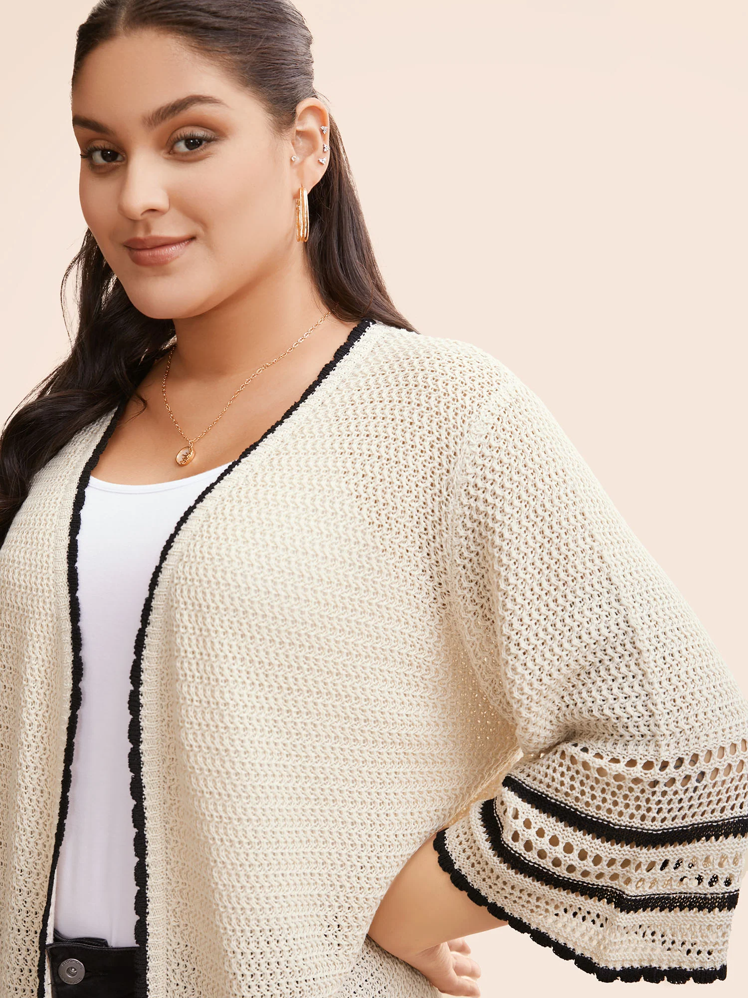 Solid Contrast Trim Bell Sleeve Cardigan - Image 6