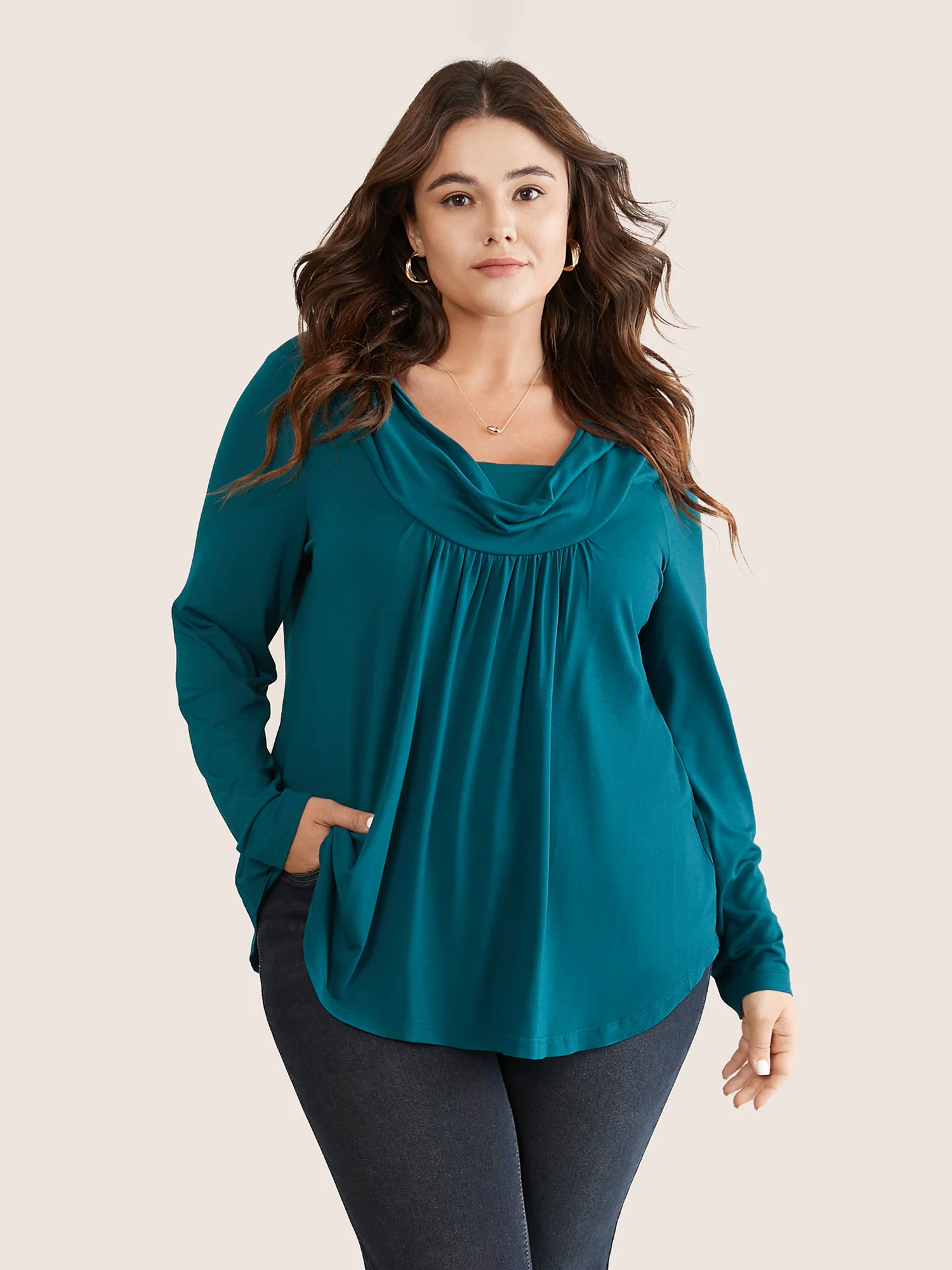 Solid Cowl Neck Gathered Arc Hem T-shirt