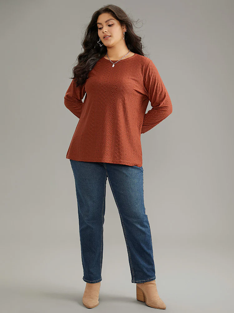 Solid Crew Neck Broderie Anglaise T-shirt - Image 3