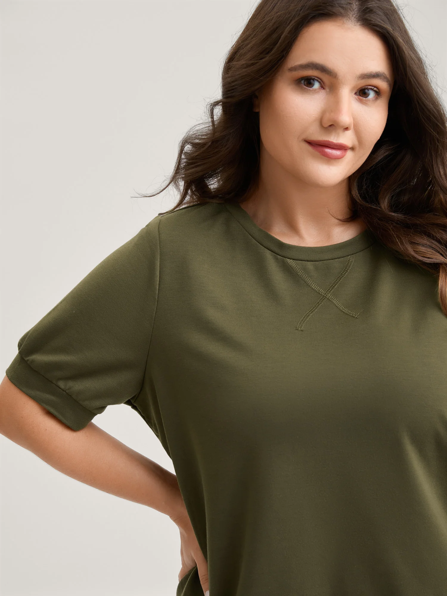 Solid Crew Neck Relaxed Sweatshirt - Image 2