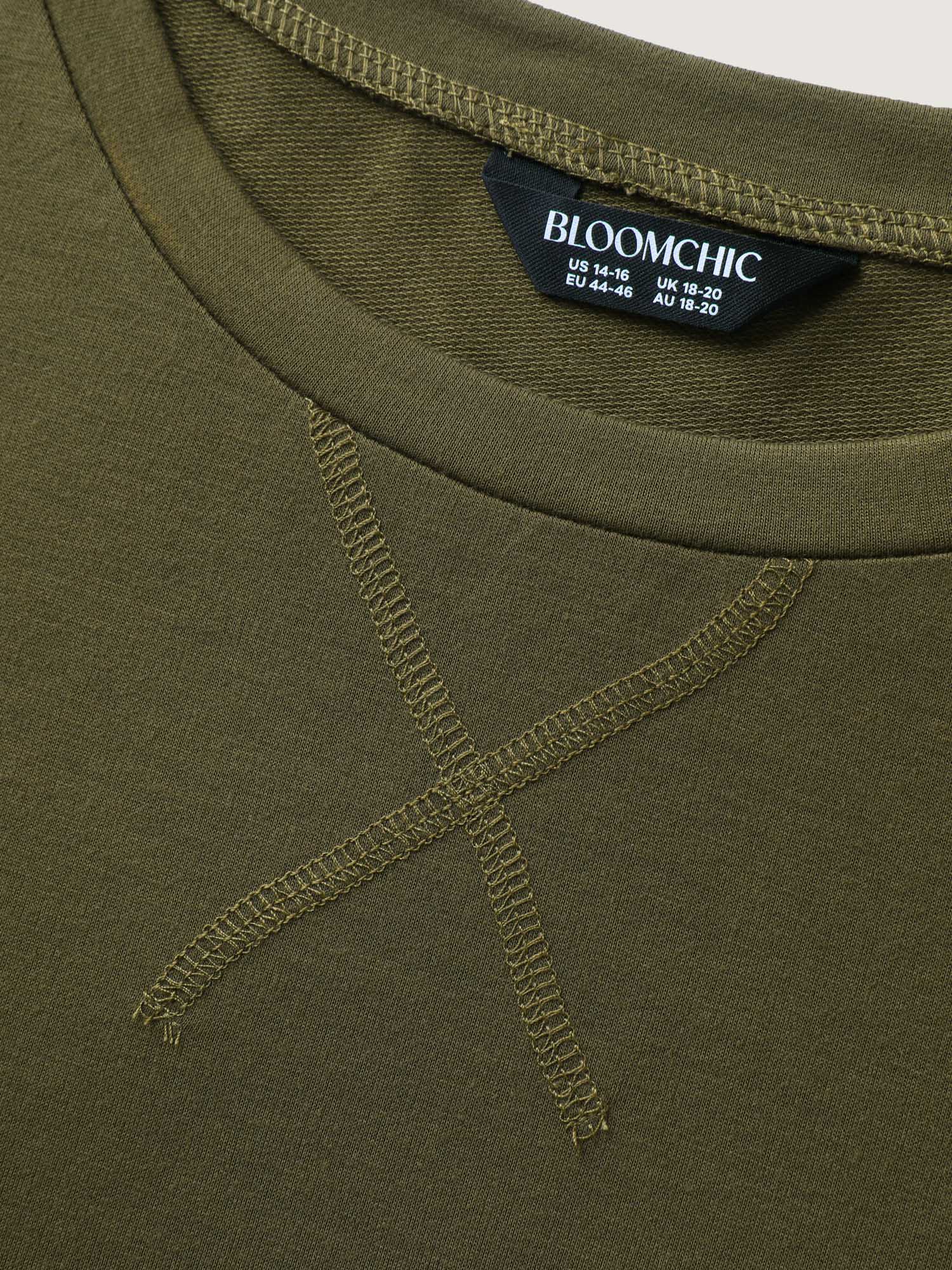 Solid Crew Neck Relaxed Sweatshirt - Image 5
