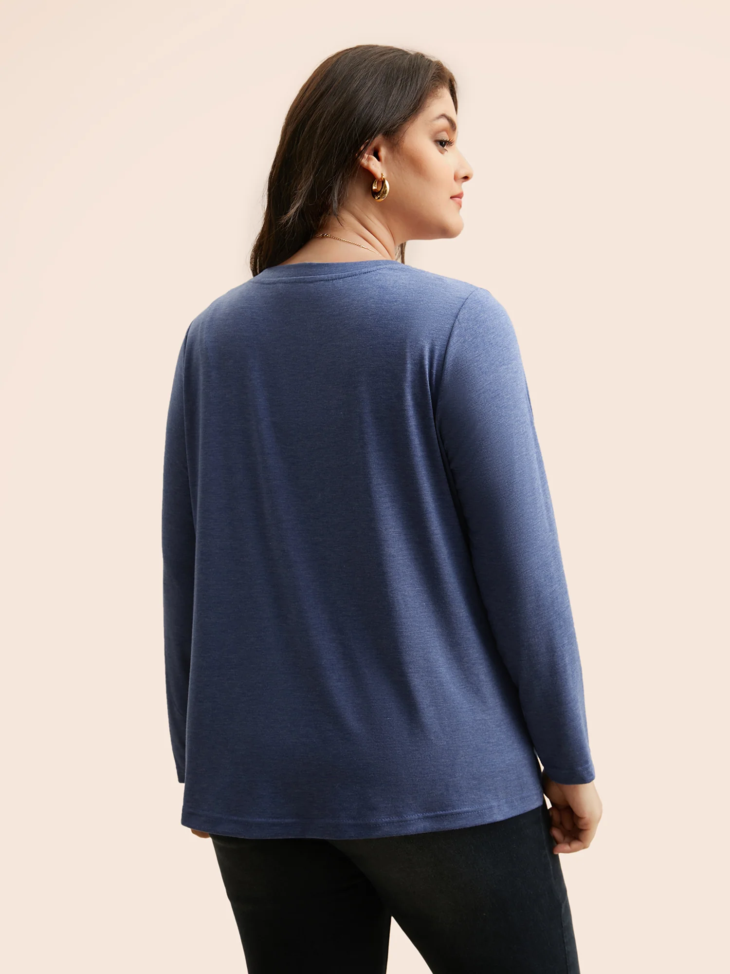 Solid Crew Neck Twist Front T-shirt - Image 2