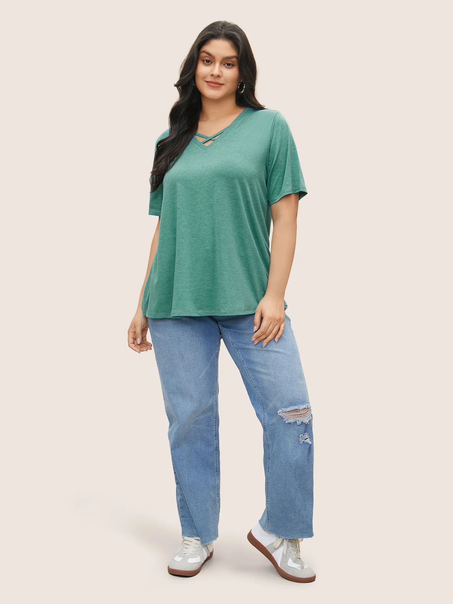 Solid Crisscross Neck Contrast Stitch T-shirt - Image 21