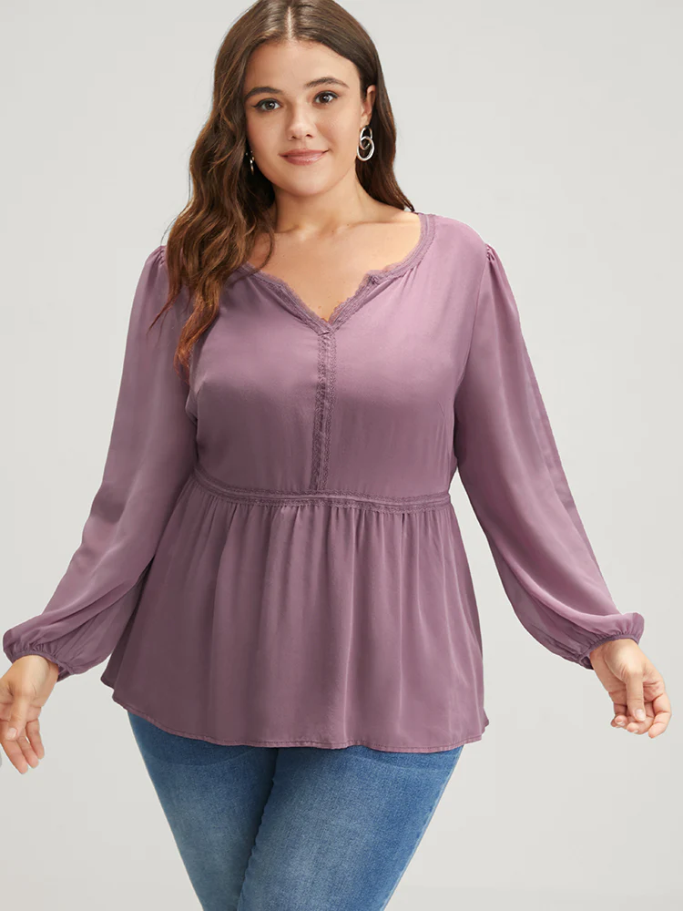 Solid Crochet Lace Lantern Sleeve Flutter Blouse - Image 3