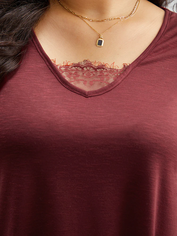 Solid Crochet Lace Mesh Hanky Hem T-shirt - Image 6
