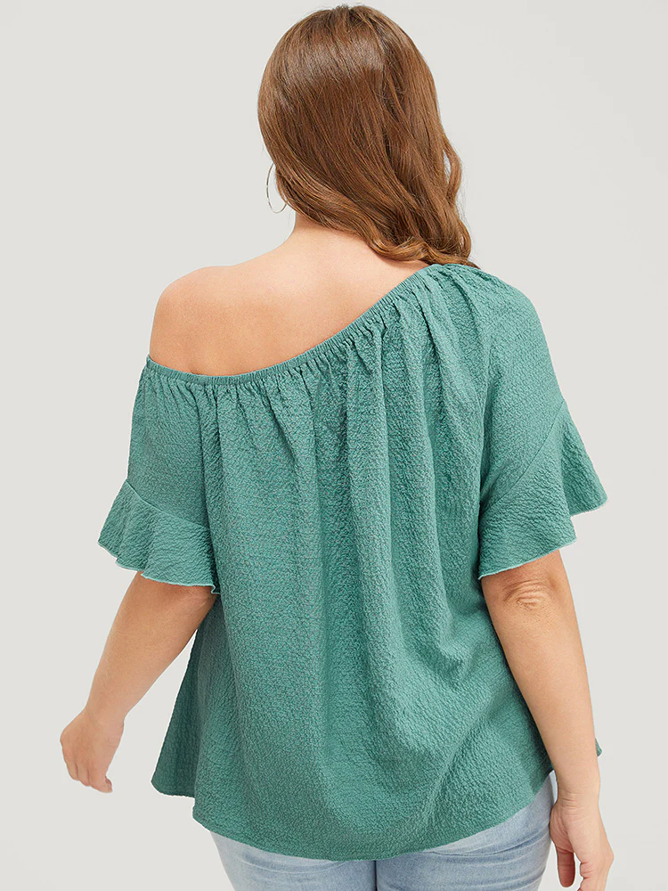 Solid Cut Out Knotted Hem Ruffle Sleeve One Shoulder Blouse - Image 2