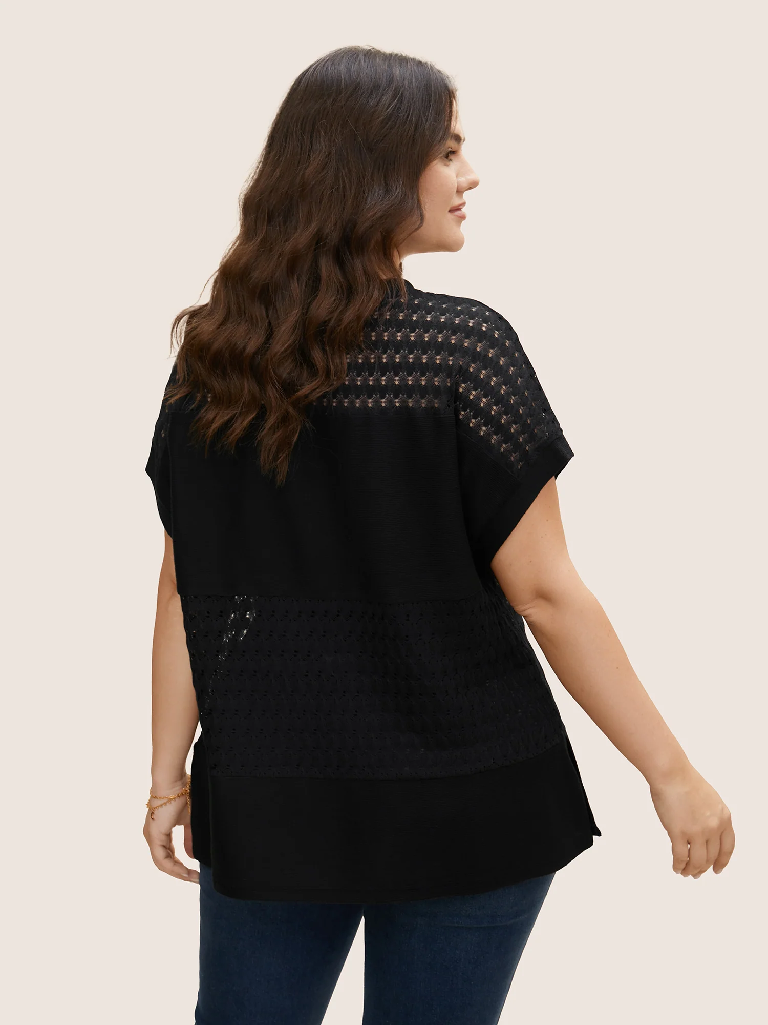 Solid Cut Out Patchwork Split Hem T-shirt - Image 4
