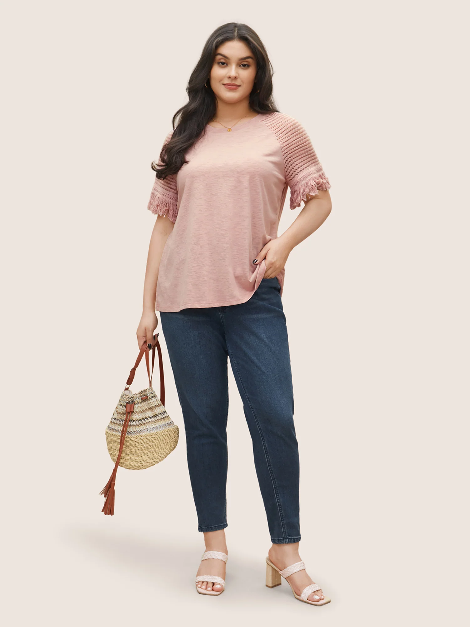 Solid Cut Out Raglan Sleeve Fuzzy Trim T-shirt - Image 3
