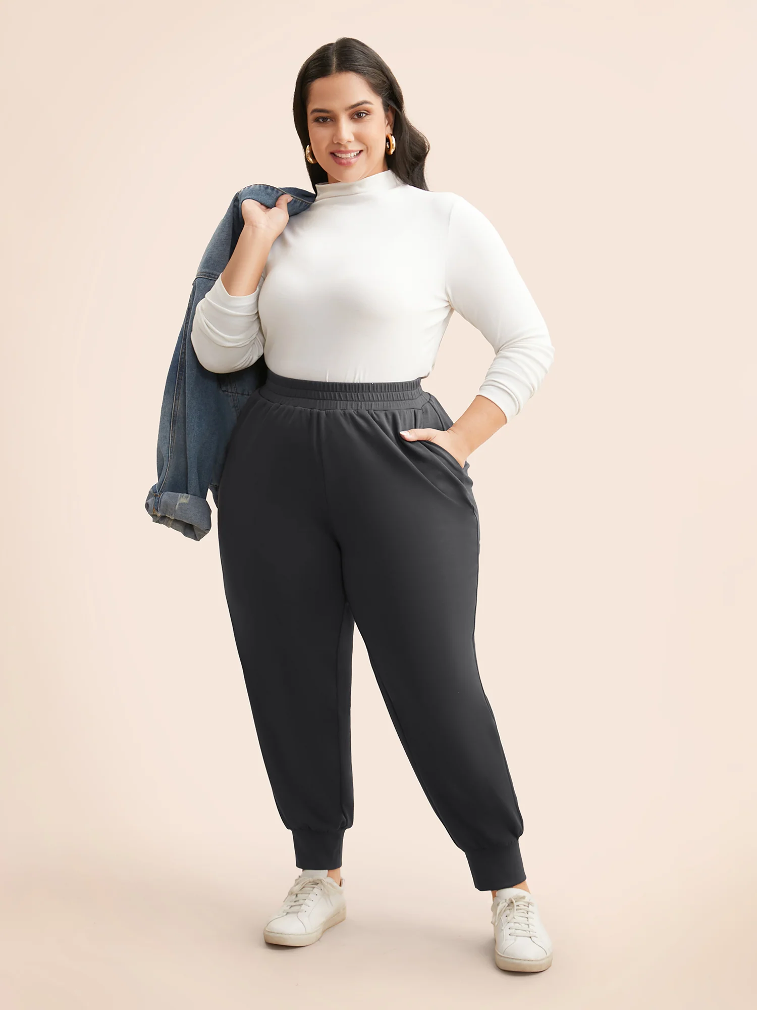 Solid Elastic Waist Carrot Pants - Image 2