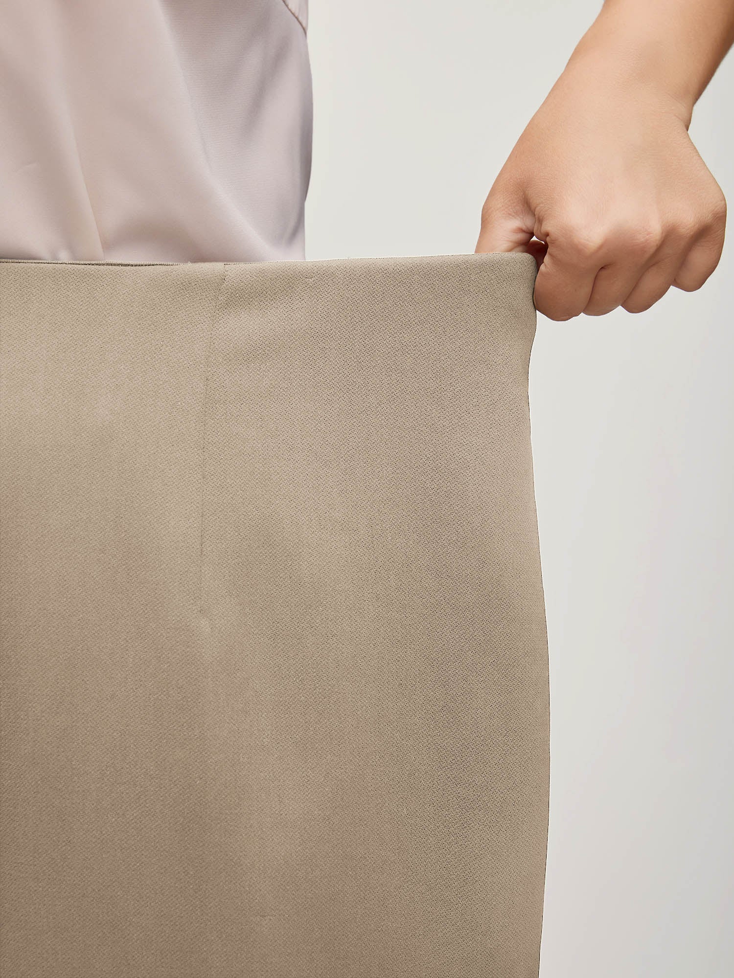 Solid Elastic Waist Pleated Wide Leg Pants - Image 11