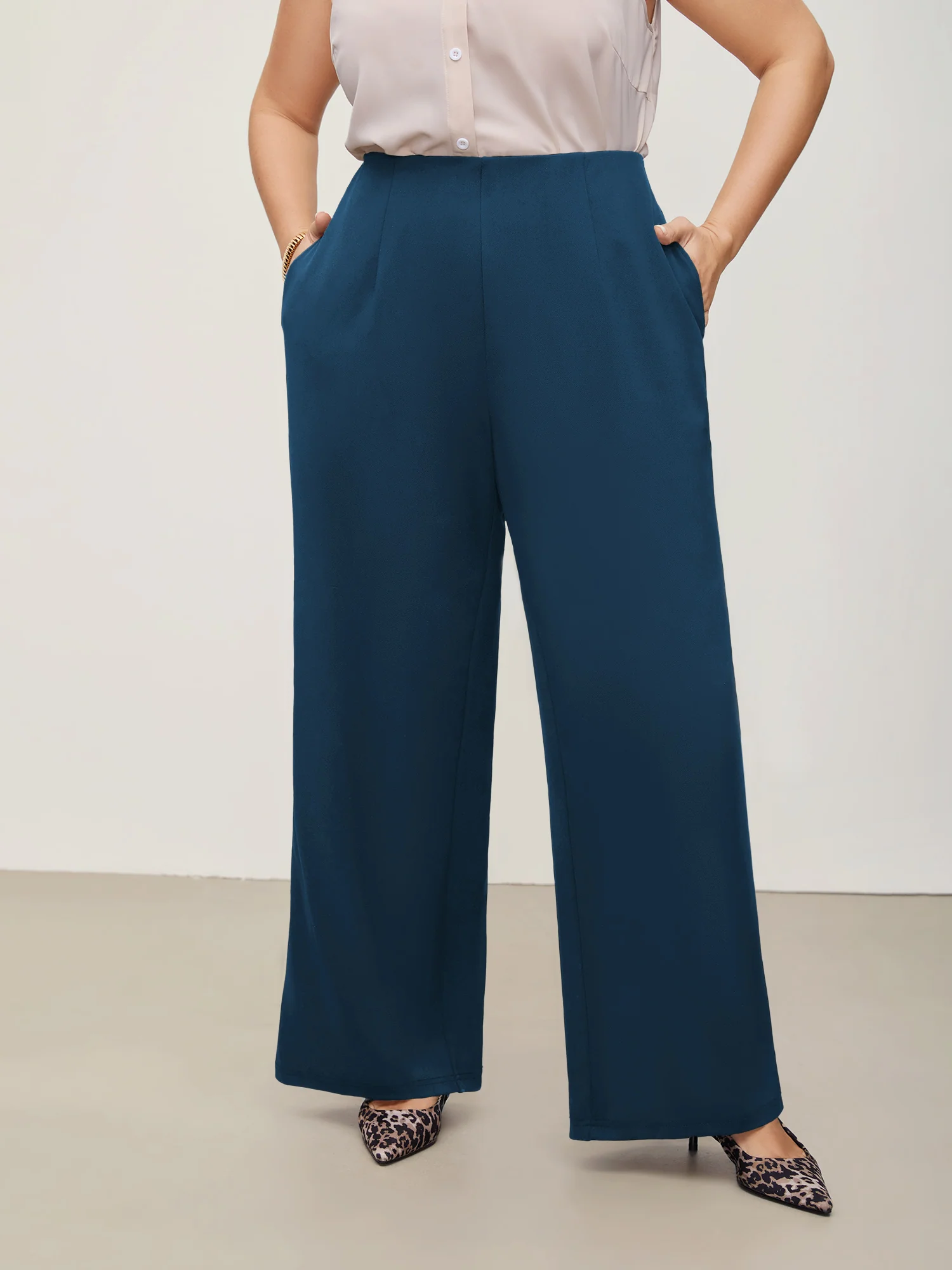 Solid Elastic Waist Pleated Wide Leg Pants - Image 14