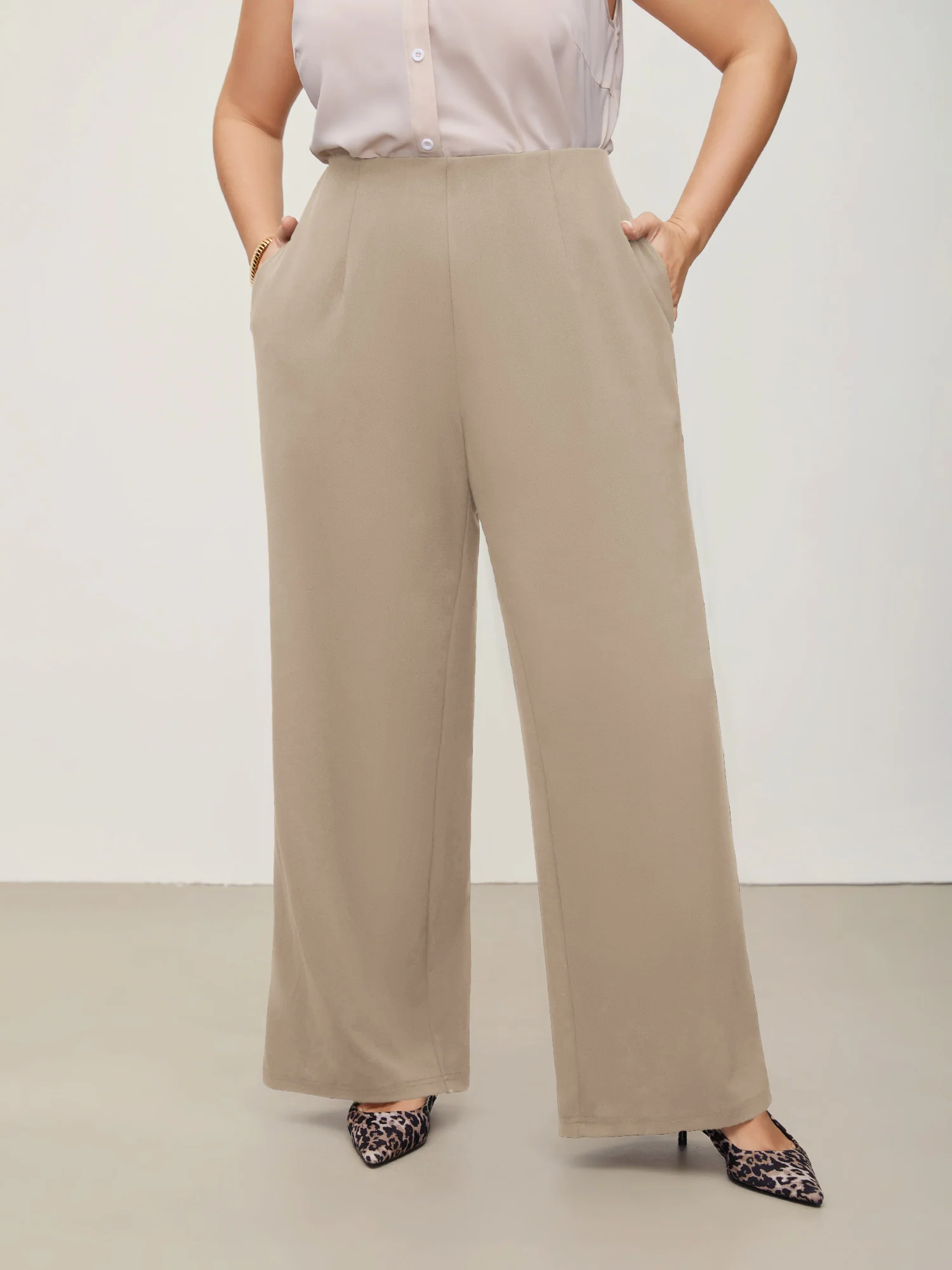 Solid Elastic Waist Pleated Wide Leg Pants - Image 9