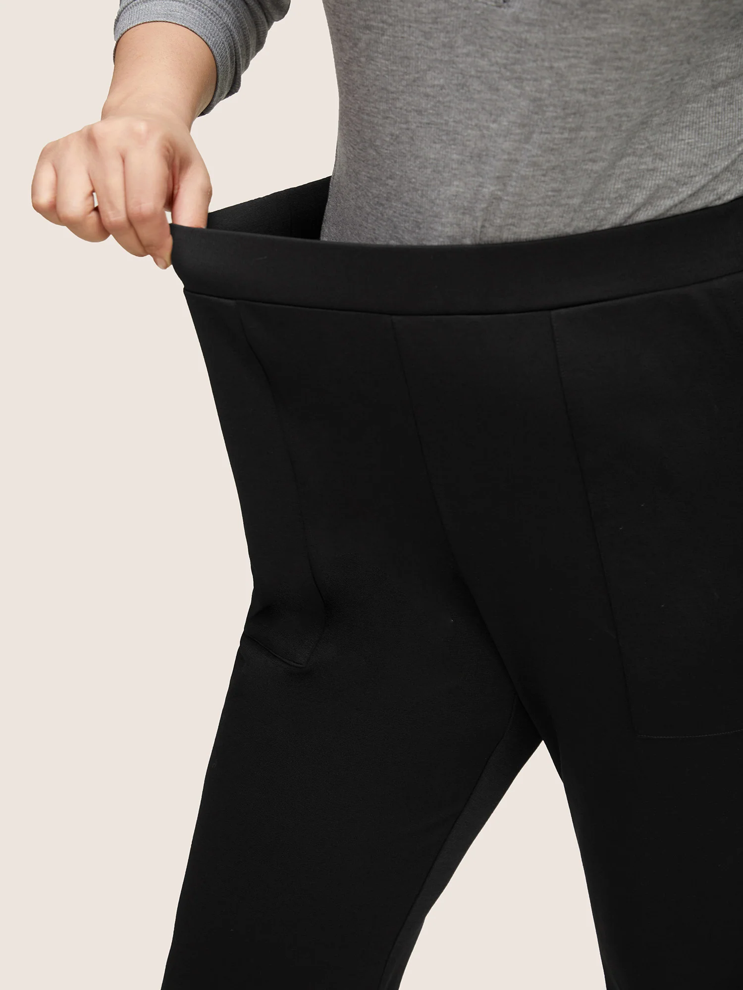 Solid Elastic Waist Pocket Flare Leg Pants - Image 4