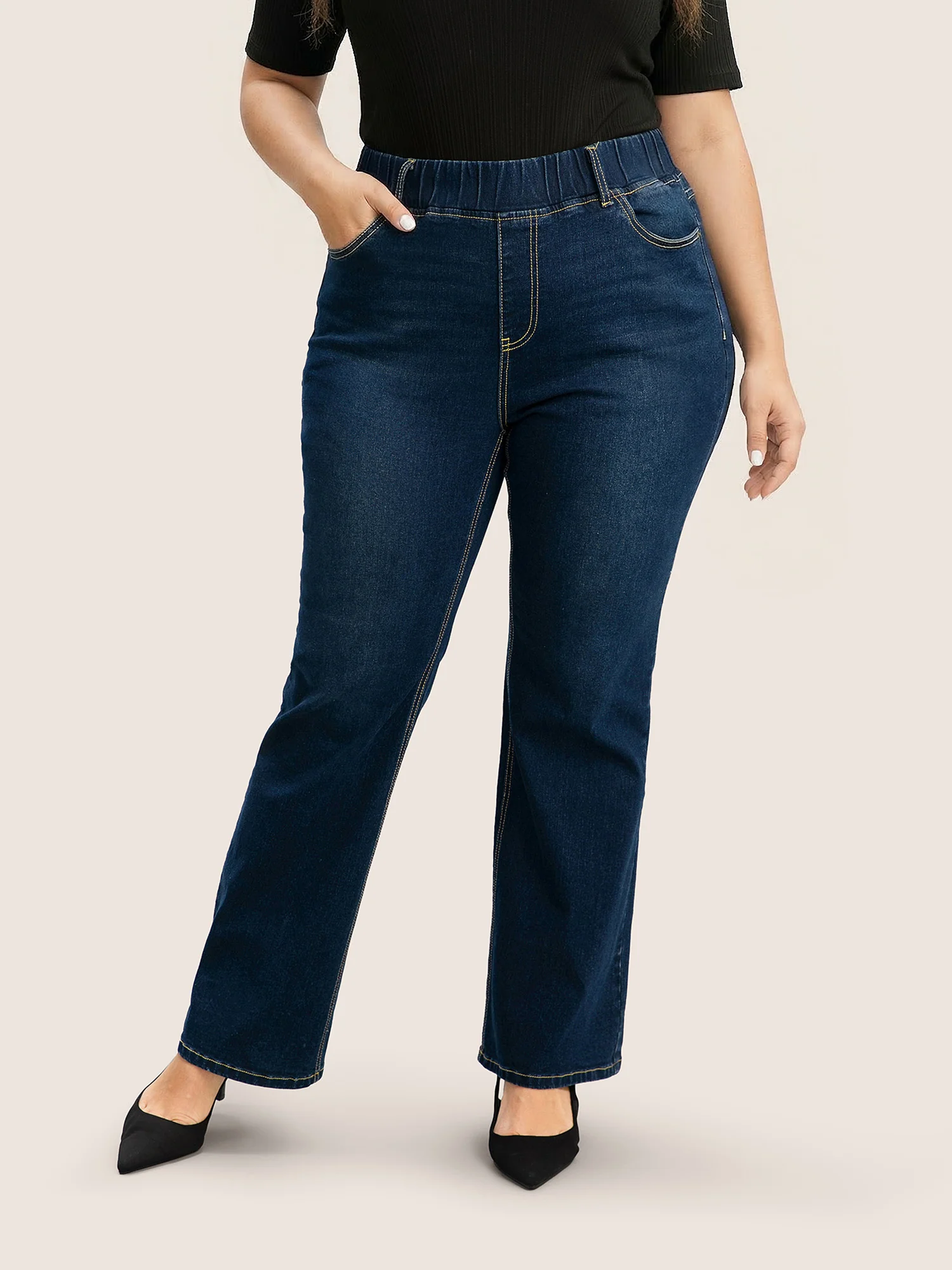 Pull-On Stretchy Waist Straight-Leg Jeans - Image 9