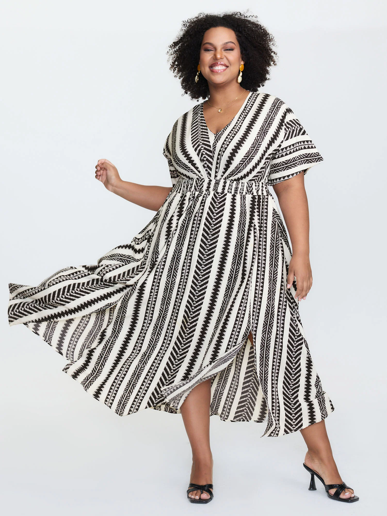 Solid Geometric Dolman Sleeve Pocket Shirred Split Hem Dress - Image 12