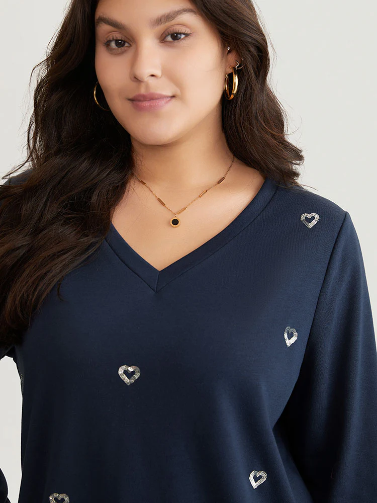 Solid Heart Sequin V Neck Sweatshirt - Image 4