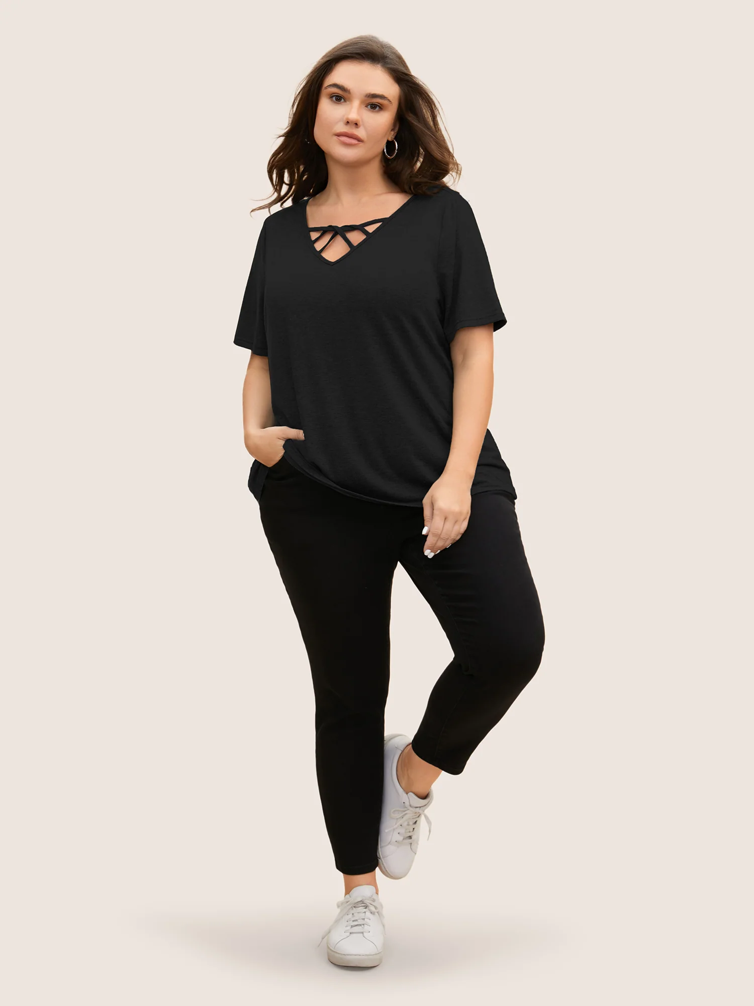 Solid Heather Crisscross Medium Stretch T-shirt - Image 4