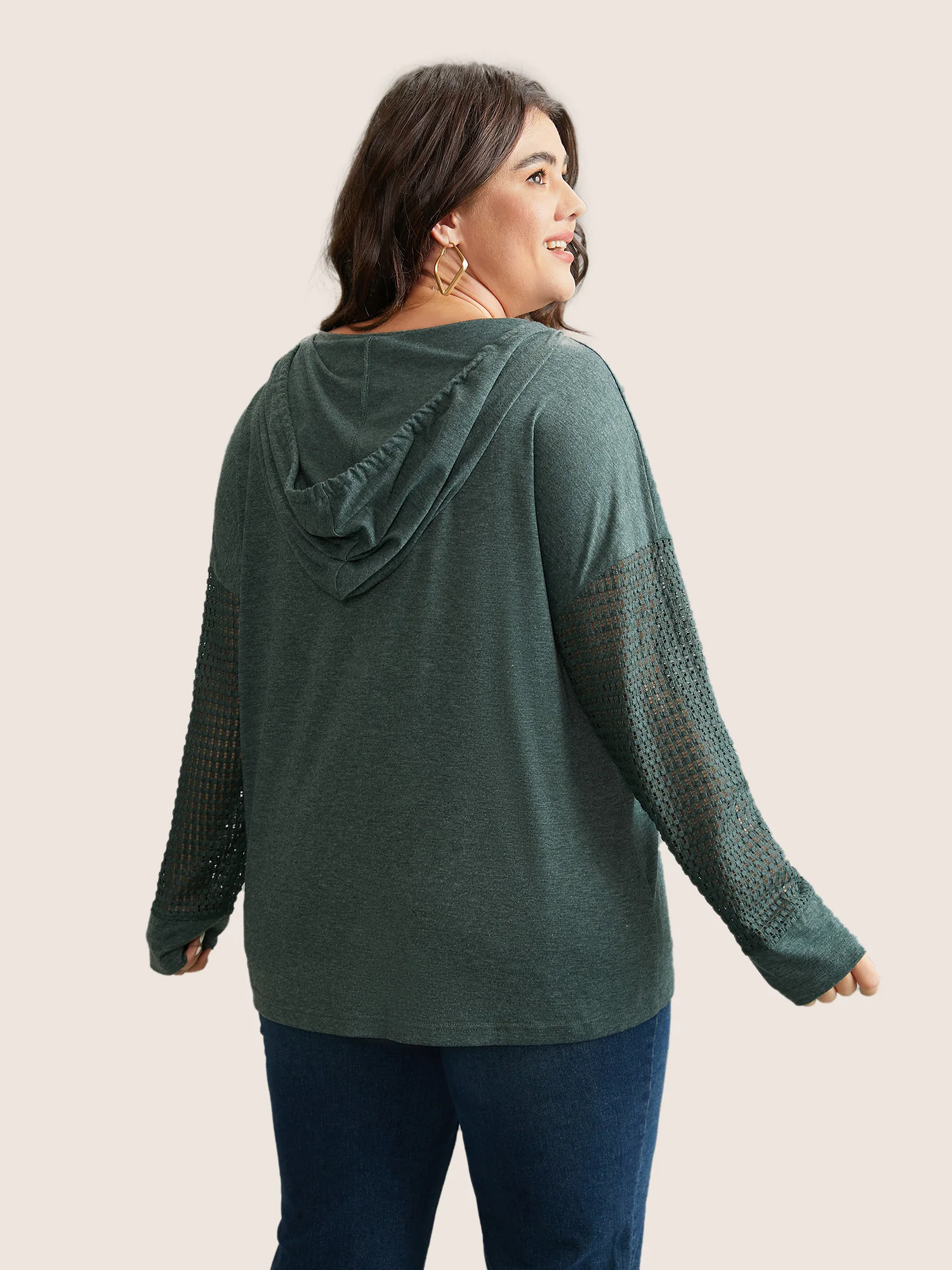 Solid Heather Patched Pocket Textured T-shirt - Image 2