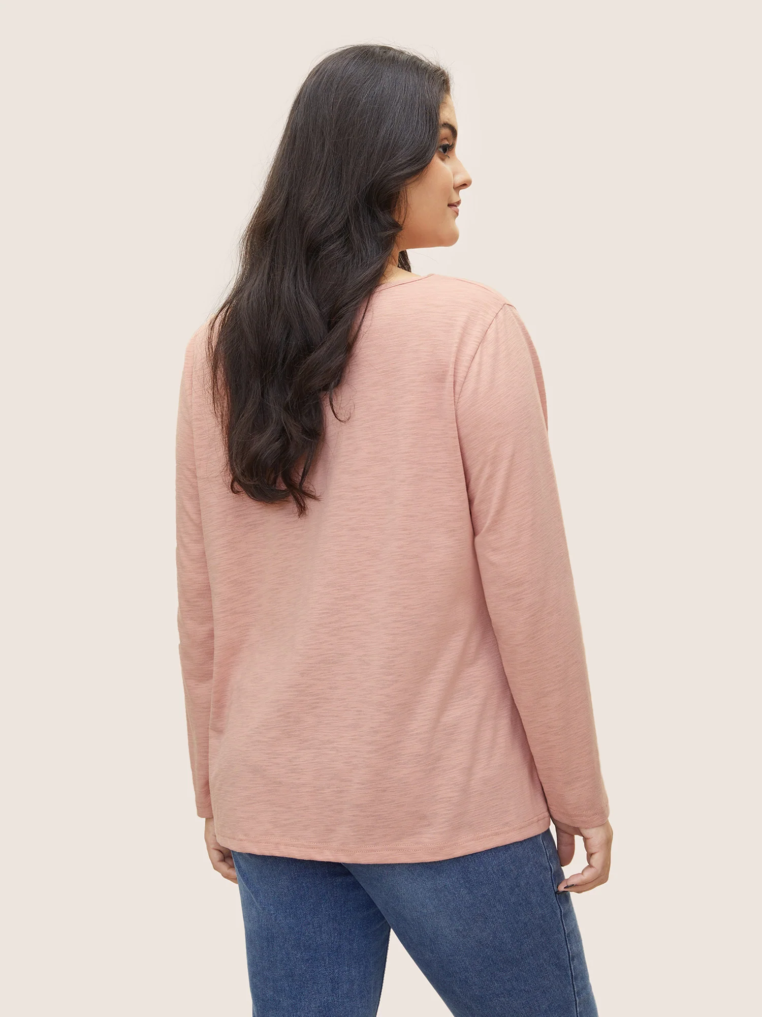 Solid Heather Scalloped Trim T-shirt - Image 2