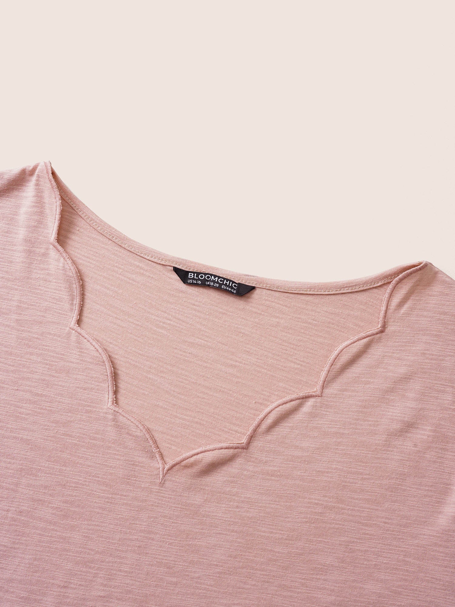 Solid Heather Scalloped Trim T-shirt - Image 5