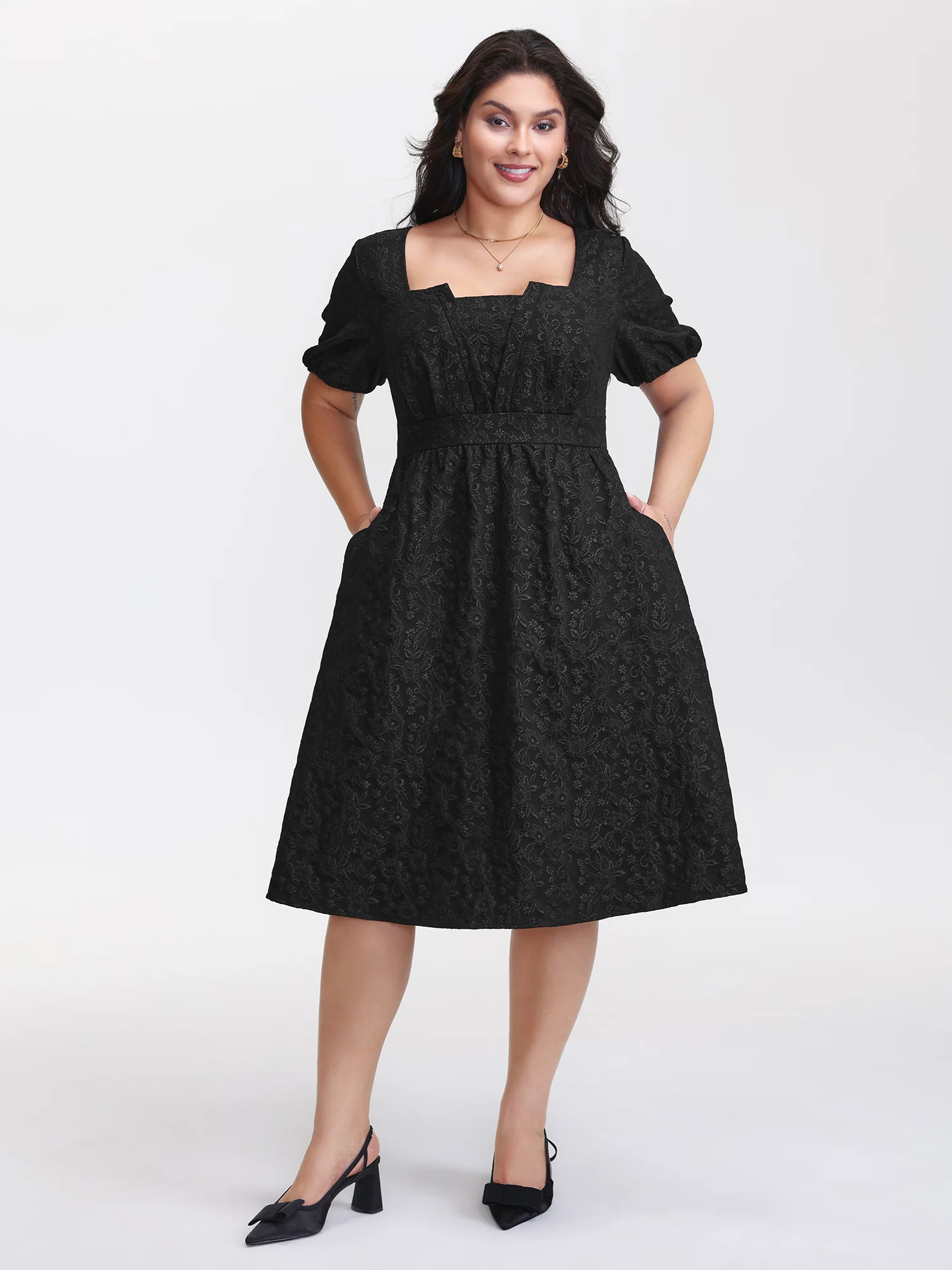 Solid Jacquard Puff Sleeve Midi Dress - Image 3