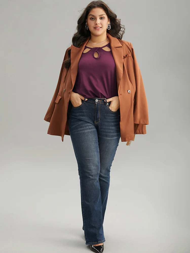 Solid Keyhole Cut Out T-shirt - Image 3