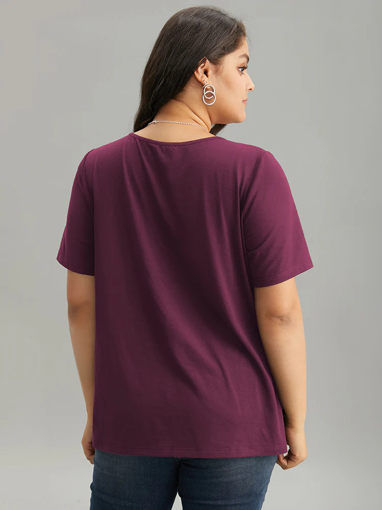Solid Keyhole Cut Out T-shirt - Image 4