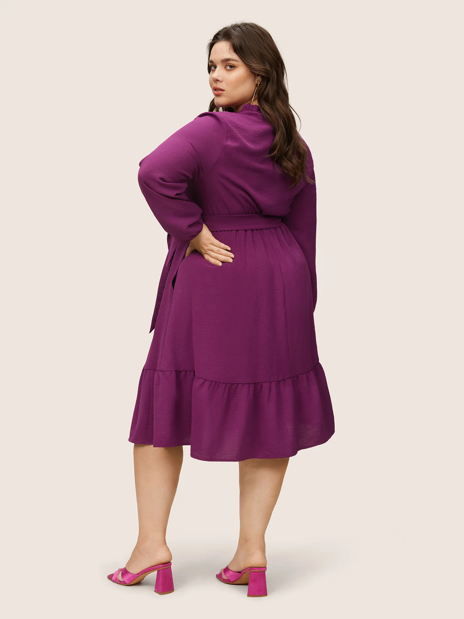 Solid Lace Panel Cut Out Belted Gathered Dress - Image 3