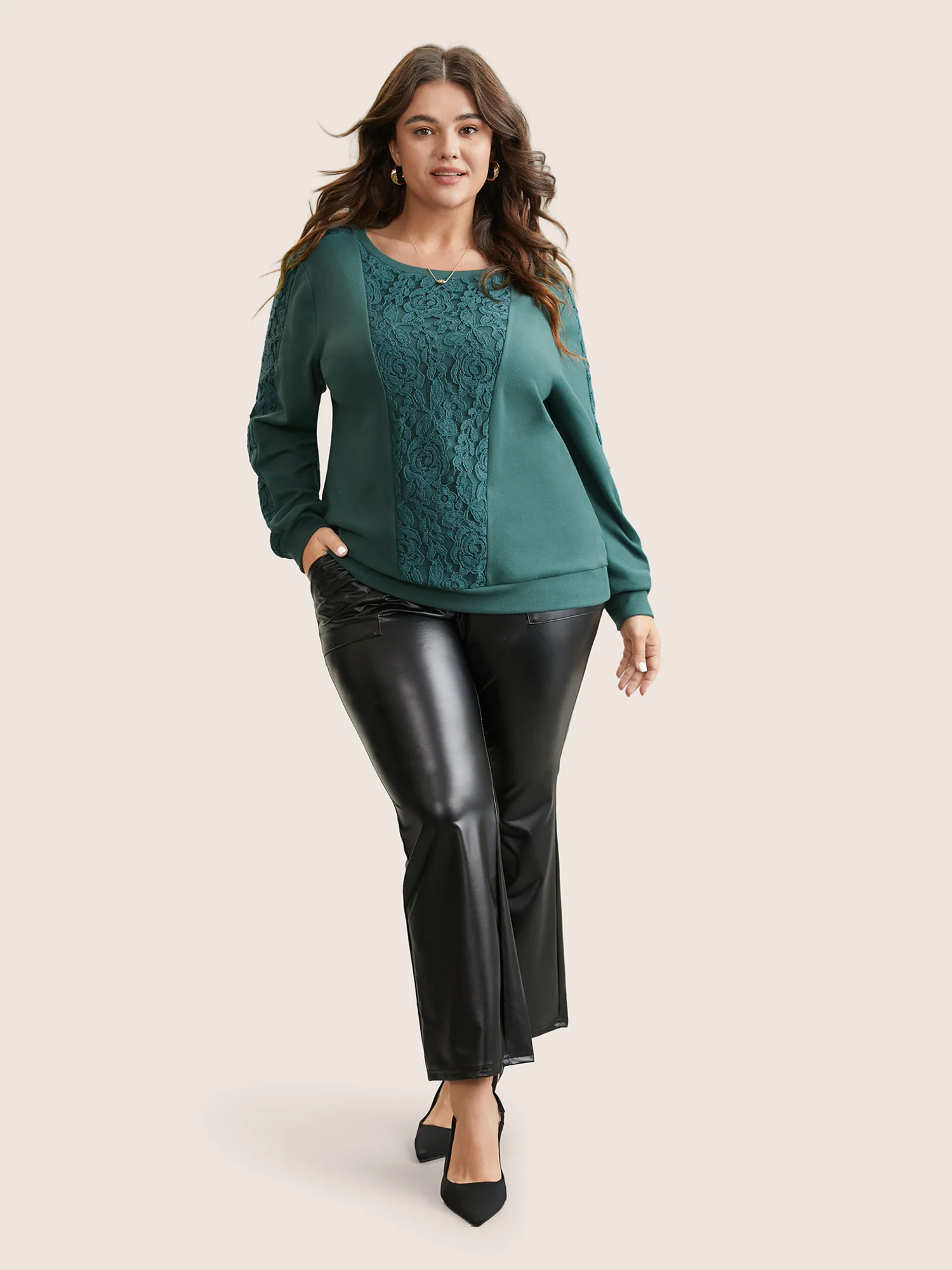 Solid Lace Patchwork Crew Neck Sweatshirt - Image 3