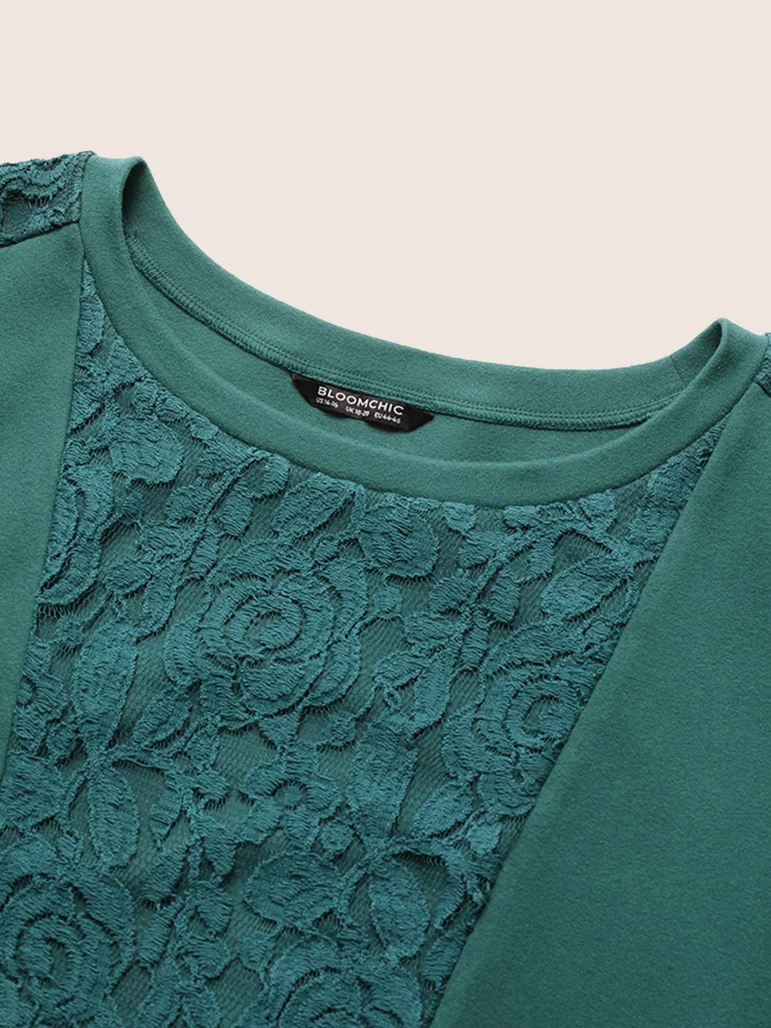 Solid Lace Patchwork Crew Neck Sweatshirt - Image 5