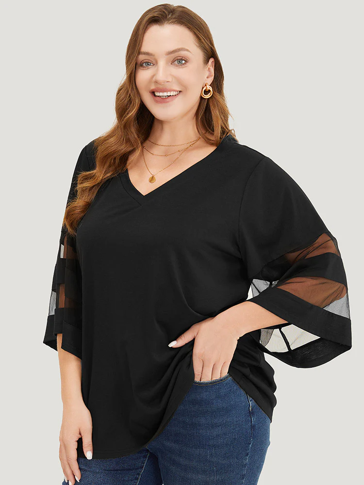 Solid Mesh Patchwork V Neck T-shirt - Image 3