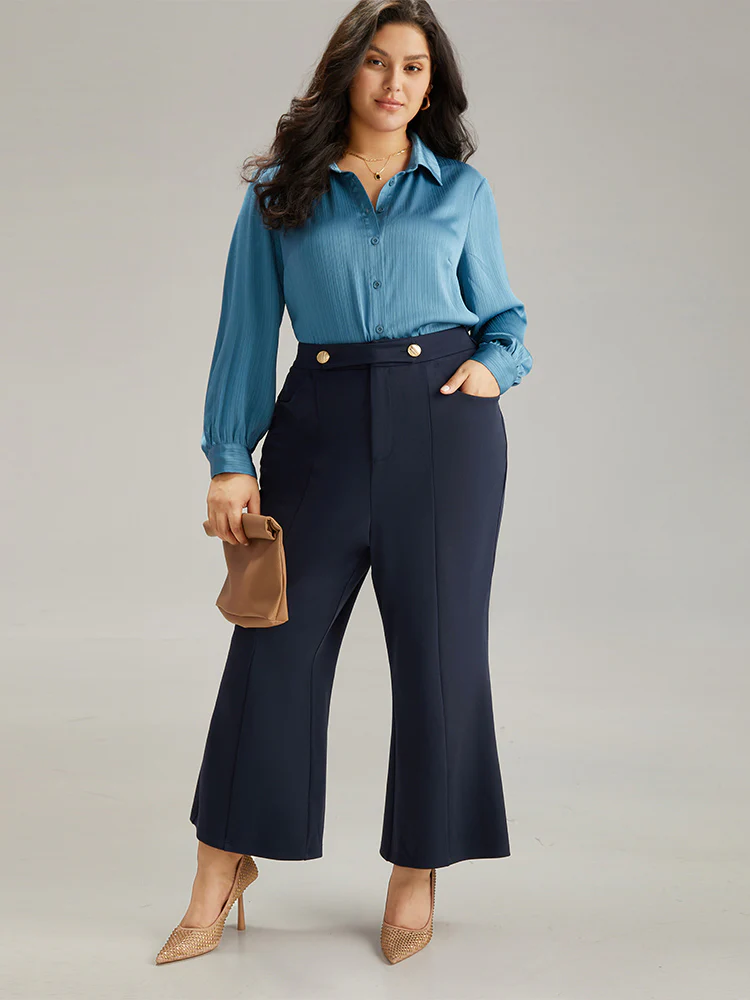 Solid Metal Detail Pocket Flare Leg Pants - Image 4