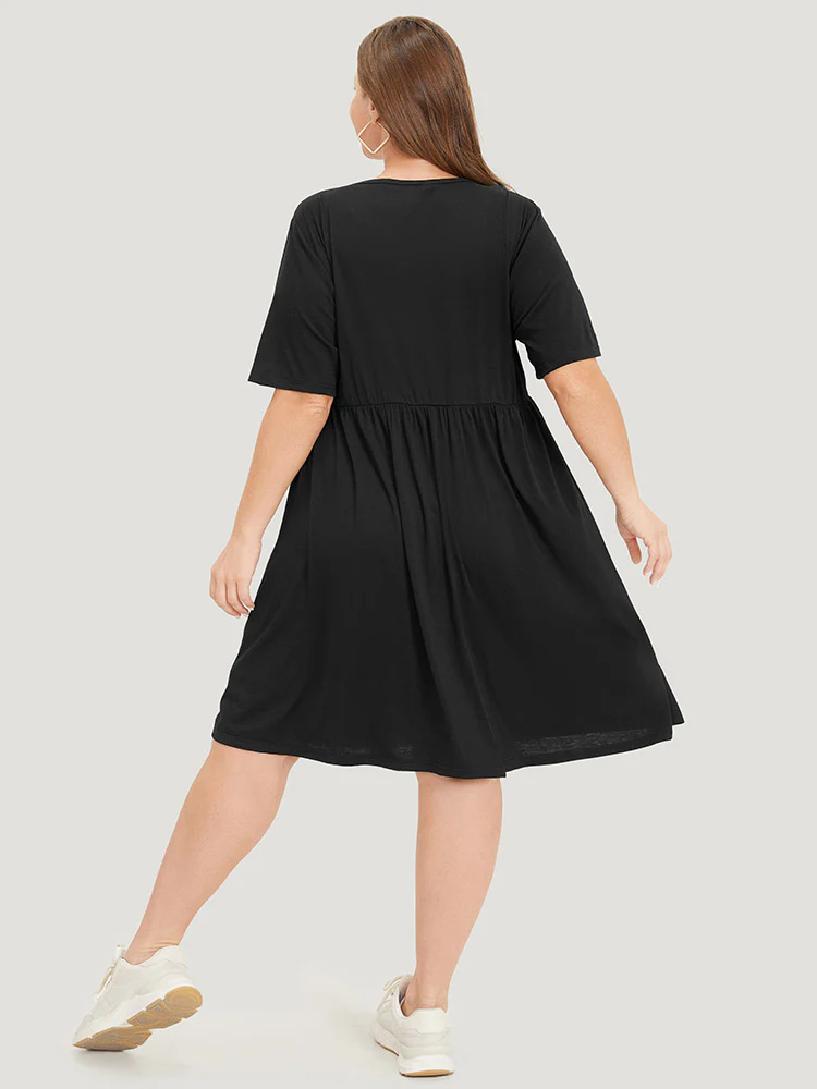 Solid Notched Pocket Flutter Hem Dress - Image 2