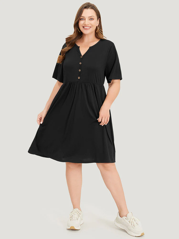 Solid Notched Pocket Flutter Hem Dress - Image 3