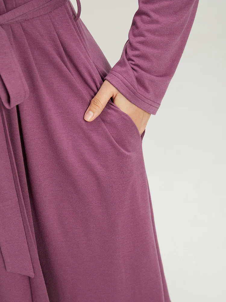 Solid Notched Pocket Pleated Belted Dress - Image 6