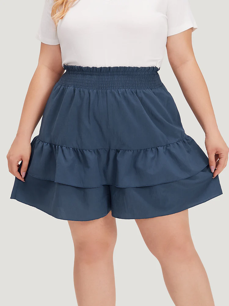 Solid Paperbag Waist Shirred Layered Hem Shorts - Image 2
